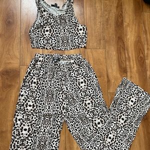 Missguided co ord set cheetah/ leopard print wide leg pant